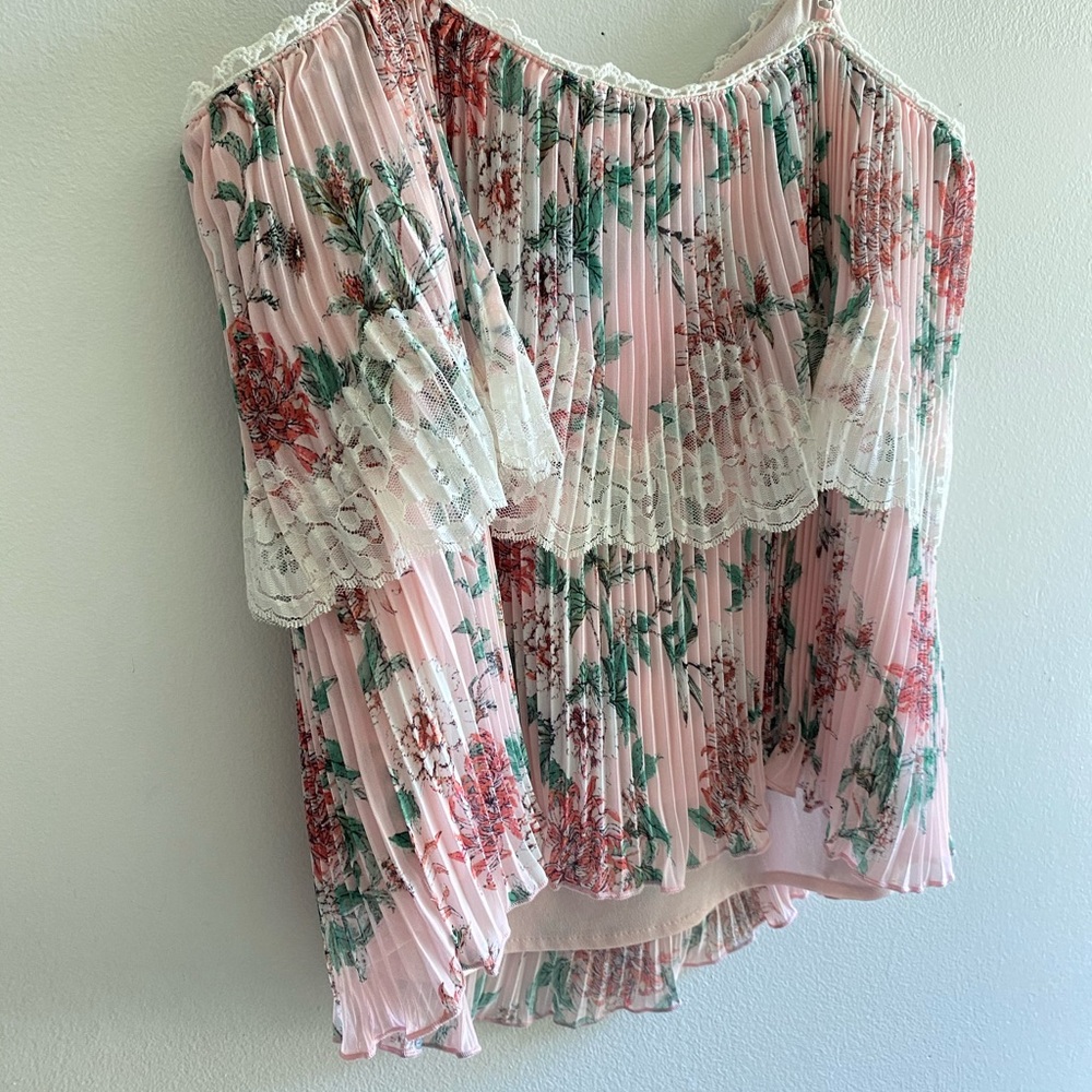 NWT ANTHROPOLOGIE Adelyn Rae pleated lace floral Cottagecore cami tank small new